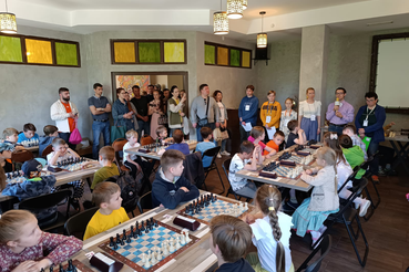 Год команды знаний: юные шахматисты соревнуются в мастерстве
